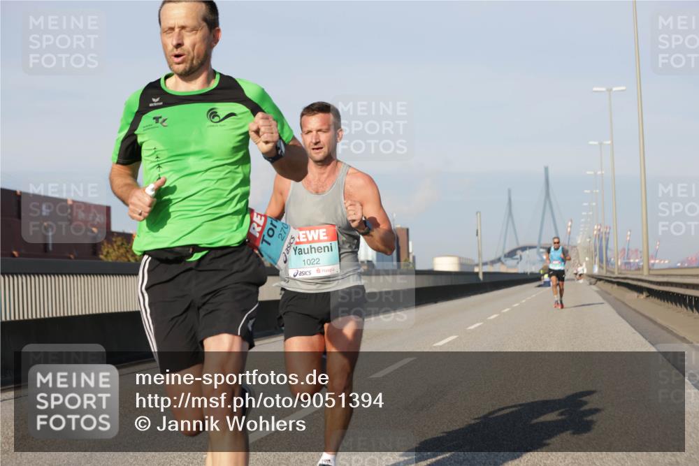 03.10.2025 - Köhlbrandbrückenlauf Jannik Wohlers http://msf.ph/oto/9051394 03.10.2025 09:38:07 Position 3 1022 meine-sportfotos.de