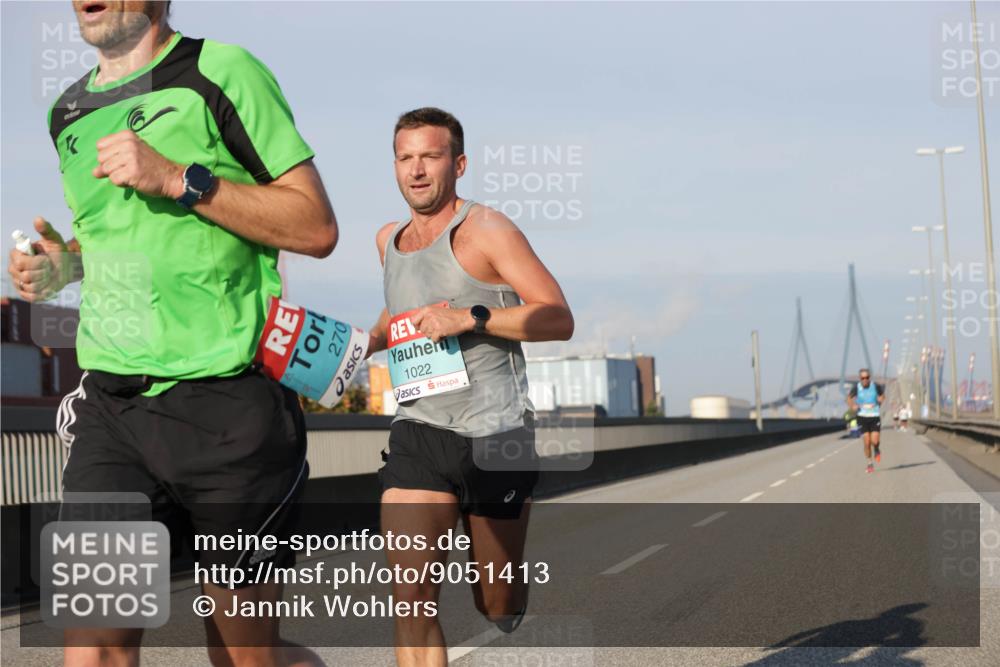 03.10.2025 - Köhlbrandbrückenlauf Jannik Wohlers http://msf.ph/oto/9051413 03.10.2025 09:38:07 Position 3 270 meine-sportfotos.de