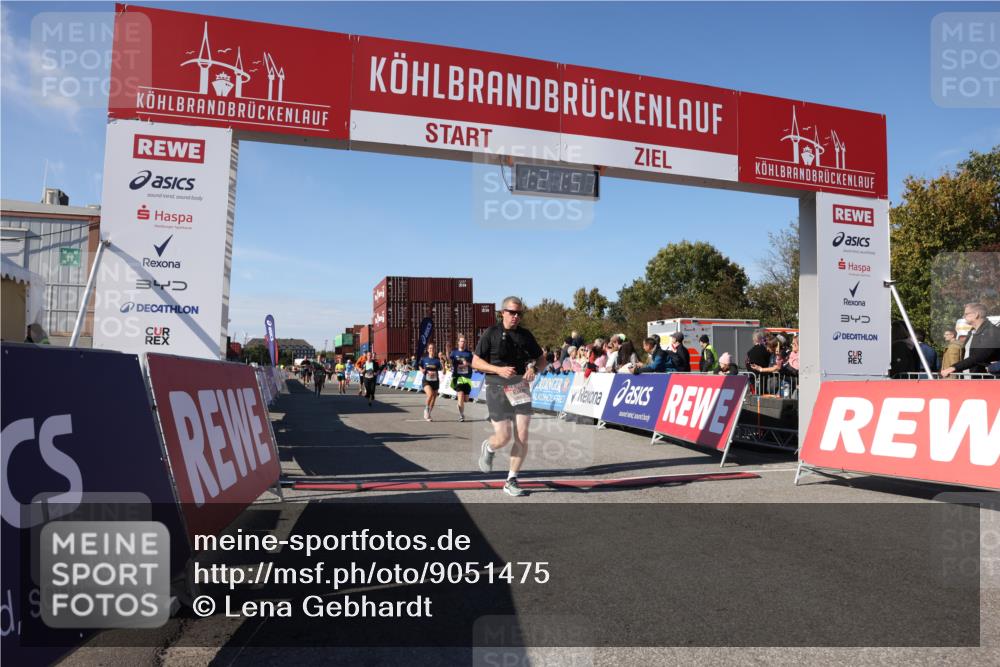 03.10.2025 - Köhlbrandbrückenlauf Lena Gebhardt http://msf.ph/oto/9051475 03.10.2025 13:21:57 Ziel 4139, 4291, 4843, 5329, 5776, 6005, 6332, 6532, 6684, 6687 meine-sportfotos.de