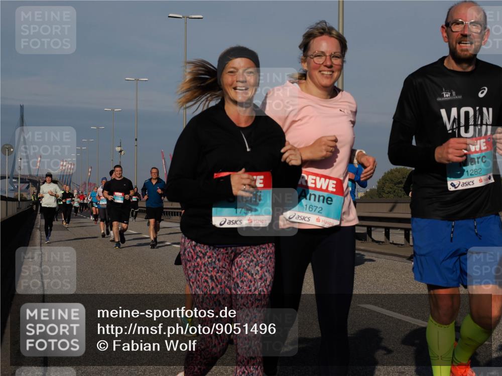 03.10.2025 - Köhlbrandbrückenlauf Fabian Wolf http://msf.ph/oto/9051496 03.10.2025 10:01:45 Position 3 1798, 1672, 11, 1282 meine-sportfotos.de