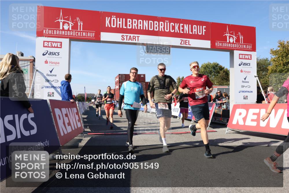 03.10.2025 - Köhlbrandbrückenlauf Lena Gebhardt http://msf.ph/oto/9051549 03.10.2025 13:05:59 Ziel 4066, 4290, 4302, 4327, 4328, 4335, 4336, 4413, 4643, 4761, 4954, 5096, 5764, 6158, 6214, 6305, 6510, 6533, 6642, 6720 meine-sportfotos.de