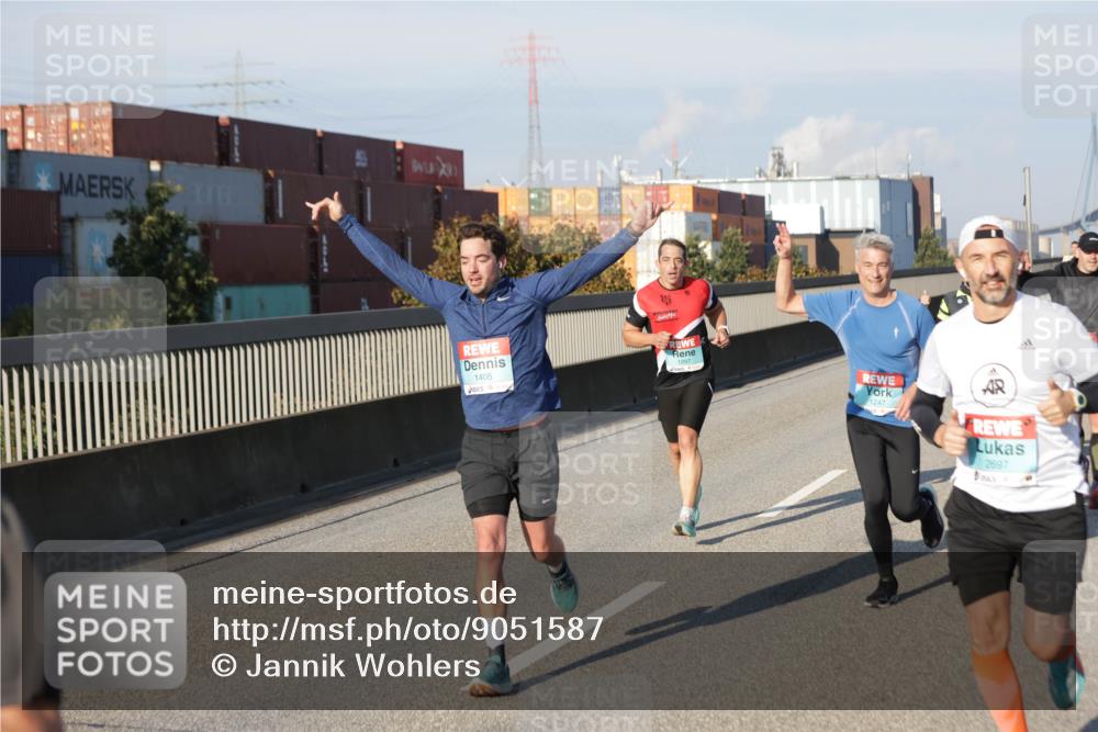03.10.2025 - Köhlbrandbrückenlauf Jannik Wohlers http://msf.ph/oto/9051587 03.10.2025 09:46:17 Position 3 1405, 1247, 2697 meine-sportfotos.de