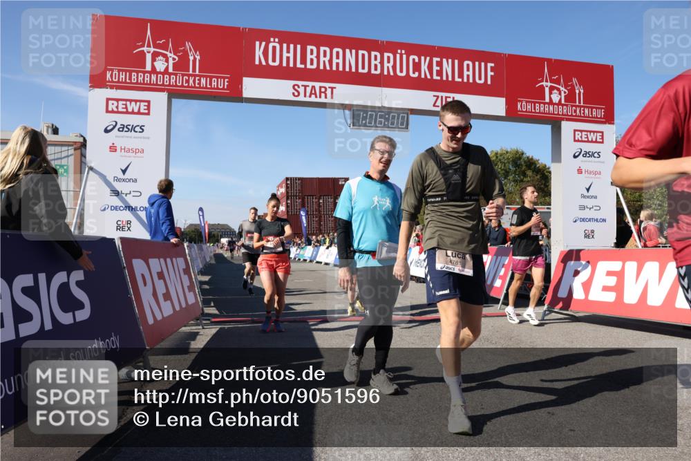 03.10.2025 - Köhlbrandbrückenlauf Lena Gebhardt http://msf.ph/oto/9051596 03.10.2025 13:06:00 Ziel 4302, 4327, 4328, 4335, 4336, 4413, 4643, 4761, 4954, 5096, 5764, 6158, 6214, 6305, 6510, 6533, 6720 meine-sportfotos.de