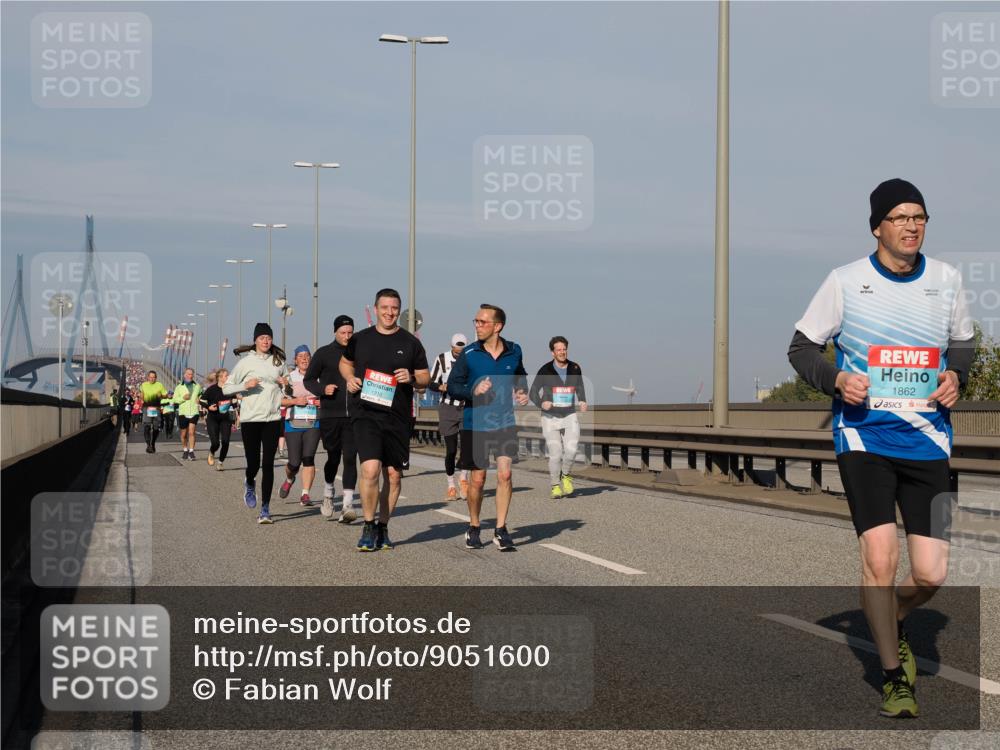 03.10.2025 - Köhlbrandbrückenlauf Fabian Wolf http://msf.ph/oto/9051600 03.10.2025 10:01:48 Position 3 1310, 1862 meine-sportfotos.de