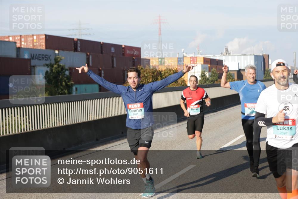 03.10.2025 - Köhlbrandbrückenlauf Jannik Wohlers http://msf.ph/oto/9051611 03.10.2025 09:46:17 Position 3 1405, 1247, 2697 meine-sportfotos.de