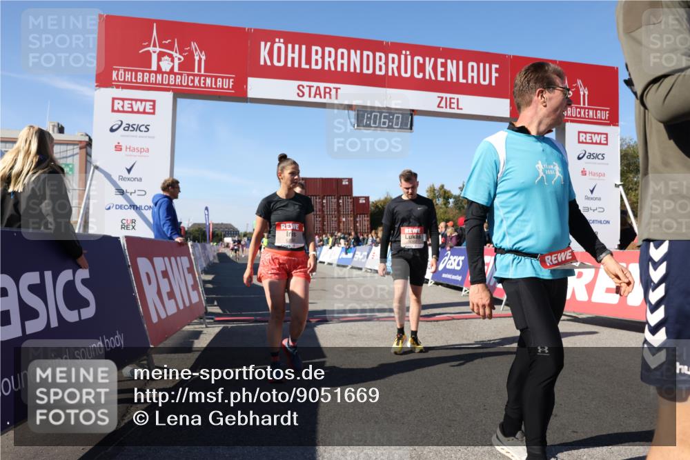 03.10.2025 - Köhlbrandbrückenlauf Lena Gebhardt http://msf.ph/oto/9051669 03.10.2025 13:06:02 Ziel 4302, 4327, 4328, 4504, 4761, 4954, 5096, 5764, 6158, 6214, 6305, 6510, 6533, 6720 meine-sportfotos.de