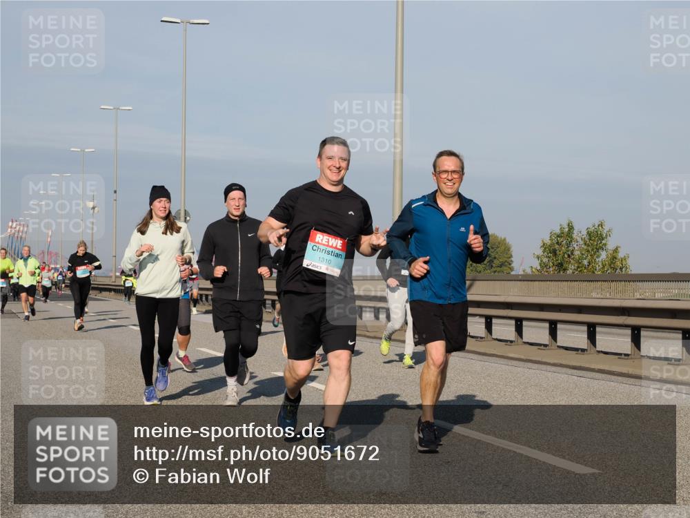 03.10.2025 - Köhlbrandbrückenlauf Fabian Wolf http://msf.ph/oto/9051672 03.10.2025 10:01:50 Position 3 1310 meine-sportfotos.de