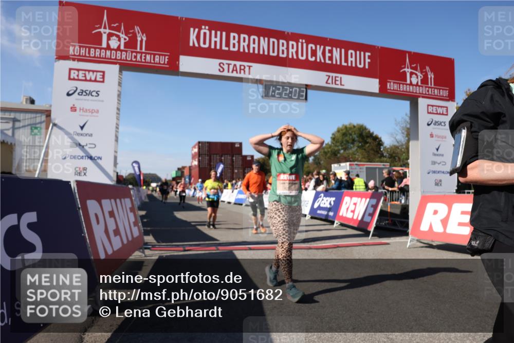 03.10.2025 - Köhlbrandbrückenlauf Lena Gebhardt http://msf.ph/oto/9051682 03.10.2025 13:22:04 Ziel 4291, 4934, 5180, 5776, 6005, 6173, 6237, 6332, 6416, 6684, 6687, 6729 meine-sportfotos.de
