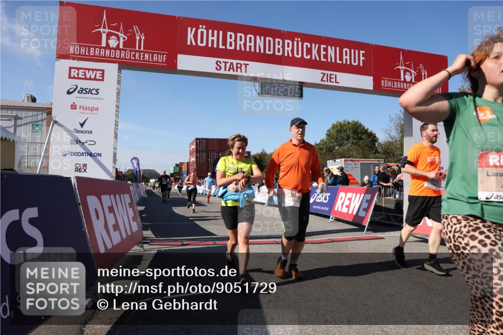 03.10.2025 - Köhlbrandbrückenlauf Lena Gebhardt http://msf.ph/oto/9051729 03.10.2025 13:22:06 Ziel 4291, 4934, 5180, 5776, 6005, 6173, 6237, 6332, 6416, 6684, 6687, 6729 meine-sportfotos.de