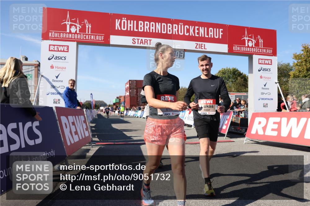 03.10.2025 - Köhlbrandbrückenlauf Lena Gebhardt http://msf.ph/oto/9051732 03.10.2025 13:06:03 Ziel 4302, 4327, 4328, 4504, 4635, 4761, 4954, 5096, 5764, 6158, 6214, 6305, 6510, 6533, 6720 meine-sportfotos.de