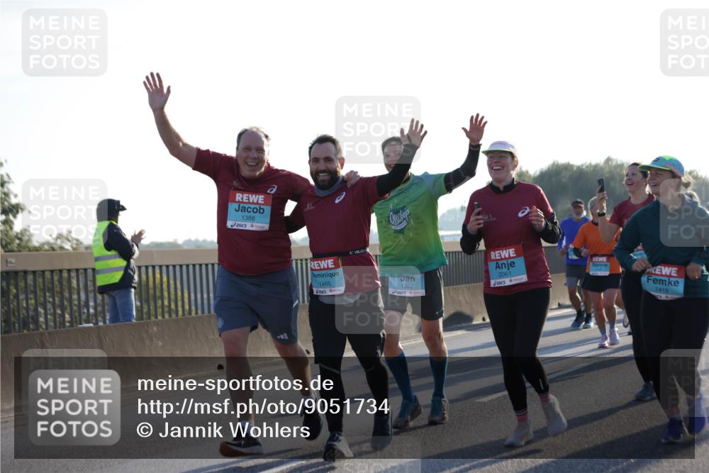 03.10.2025 - Köhlbrandbrückenlauf Jannik Wohlers http://msf.ph/oto/9051734 03.10.2025 09:19:10 Position 3 1388, 1465, 1362, 2061, 1418 meine-sportfotos.de