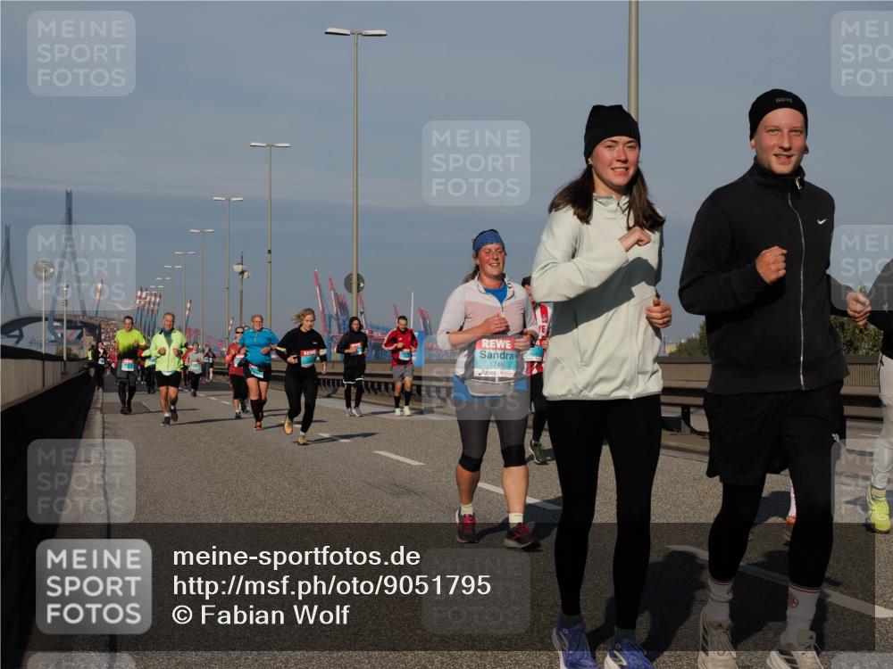 03.10.2025 - Köhlbrandbrückenlauf Fabian Wolf http://msf.ph/oto/9051795 03.10.2025 10:01:53 Position 3 1746 meine-sportfotos.de
