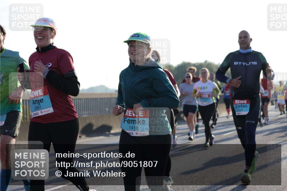 03.10.2025 - Köhlbrandbrückenlauf Jannik Wohlers http://msf.ph/oto/9051807 03.10.2025 09:19:11 Position 3 2061, 1418, 2126 meine-sportfotos.de