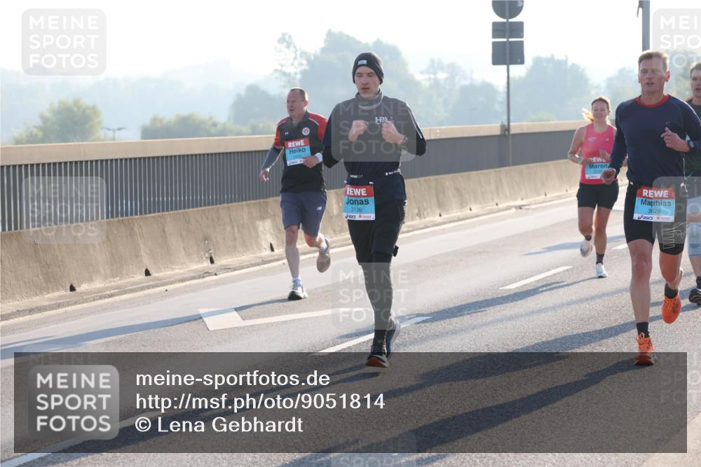 03.10.2025 - Köhlbrandbrückenlauf Lena Gebhardt http://msf.ph/oto/9051814 03.10.2025 09:14:57 Position 1 3136, 3628 meine-sportfotos.de