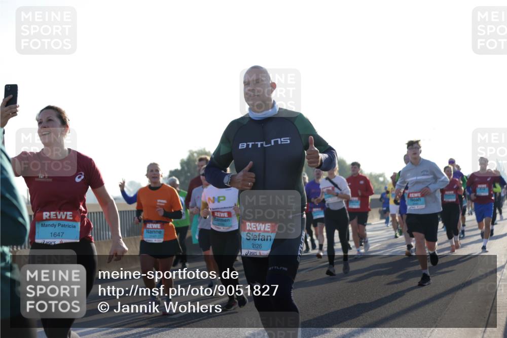 03.10.2025 - Köhlbrandbrückenlauf Jannik Wohlers http://msf.ph/oto/9051827 03.10.2025 09:19:11 Position 3 1647, 2147, 2126 meine-sportfotos.de