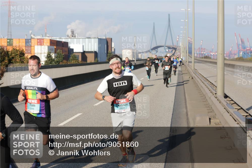 03.10.2025 - Köhlbrandbrückenlauf Jannik Wohlers http://msf.ph/oto/9051860 03.10.2025 09:46:30 Position 3 1248, 2880 meine-sportfotos.de