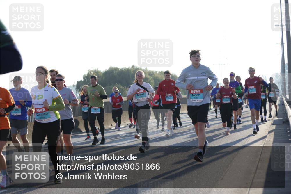 03.10.2025 - Köhlbrandbrückenlauf Jannik Wohlers http://msf.ph/oto/9051866 03.10.2025 09:19:13 Position 3 3339, 1455, 2040 meine-sportfotos.de