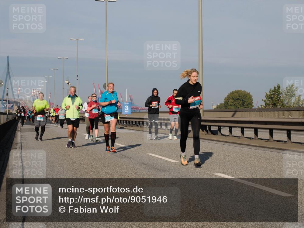 03.10.2025 - Köhlbrandbrückenlauf Fabian Wolf http://msf.ph/oto/9051946 03.10.2025 10:01:57 Position 3 3 meine-sportfotos.de