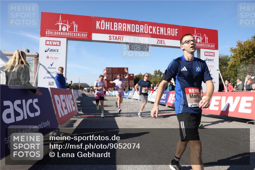 03.10.2025 - Köhlbrandbrückenlauf Lena Gebhardt http://msf.ph/oto/9052074 03.10.2025 13:06:12 Ziel 4504, 4635, 4738, 6222, 6224, 6323, 6356, 6510, 6850 meine-sportfotos.de