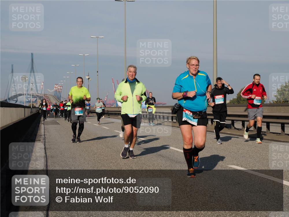 03.10.2025 - Köhlbrandbrückenlauf Fabian Wolf http://msf.ph/oto/9052090 03.10.2025 10:02:00 Position 3 243 meine-sportfotos.de