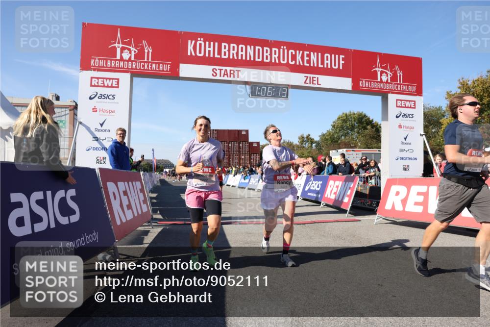 03.10.2025 - Köhlbrandbrückenlauf Lena Gebhardt http://msf.ph/oto/9052111 03.10.2025 13:06:14 Ziel 4504, 4635, 4738, 6222, 6224, 6323, 6356, 6850 meine-sportfotos.de