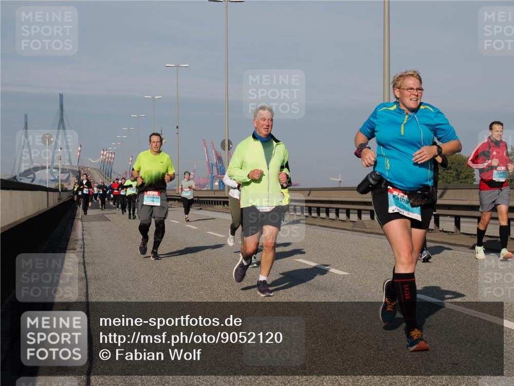 03.10.2025 - Köhlbrandbrückenlauf Fabian Wolf http://msf.ph/oto/9052120 03.10.2025 10:02:01 Position 3 2243 meine-sportfotos.de