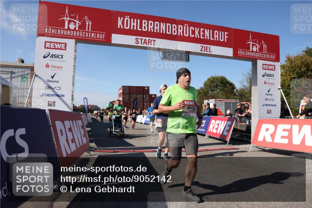 03.10.2025 - Köhlbrandbrückenlauf Lena Gebhardt http://msf.ph/oto/9052142 03.10.2025 13:22:18 Ziel 4239, 4706, 4934, 5072, 5235, 5400, 5401, 5720, 5851, 5929, 6173, 6188, 6416, 6531 meine-sportfotos.de
