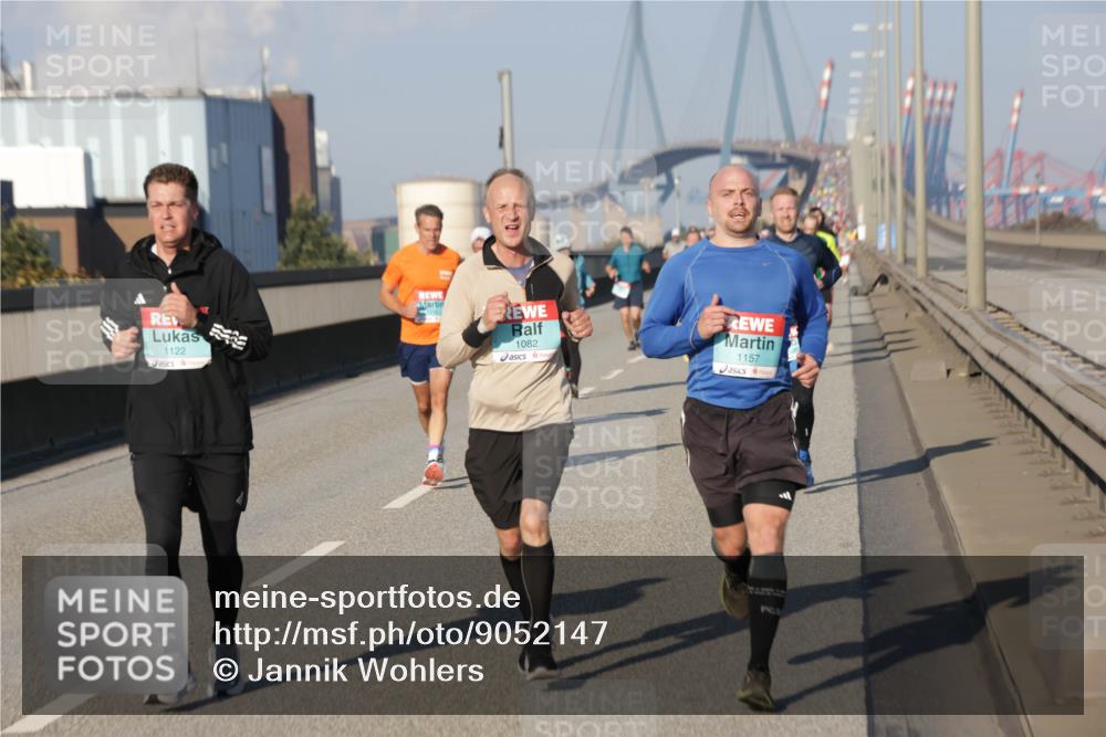03.10.2025 - Köhlbrandbrückenlauf Jannik Wohlers http://msf.ph/oto/9052147 03.10.2025 09:46:41 Position 3 1122, 1082, 1157 meine-sportfotos.de