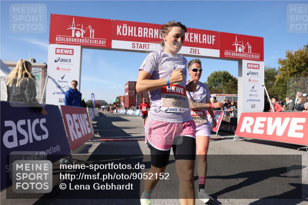 03.10.2025 - Köhlbrandbrückenlauf Lena Gebhardt http://msf.ph/oto/9052152 03.10.2025 13:06:14 Ziel 4504, 4635, 4738, 6222, 6224, 6323, 6356, 6850 meine-sportfotos.de