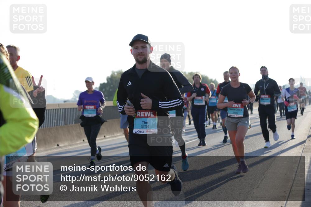 03.10.2025 - Köhlbrandbrückenlauf Jannik Wohlers http://msf.ph/oto/9052162 03.10.2025 09:19:19 Position 3 1485, 3734, 2499 meine-sportfotos.de