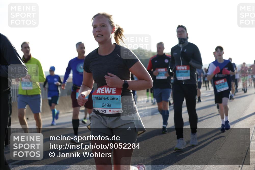 03.10.2025 - Köhlbrandbrückenlauf Jannik Wohlers http://msf.ph/oto/9052284 03.10.2025 09:19:21 Position 3 2499, 1871 meine-sportfotos.de
