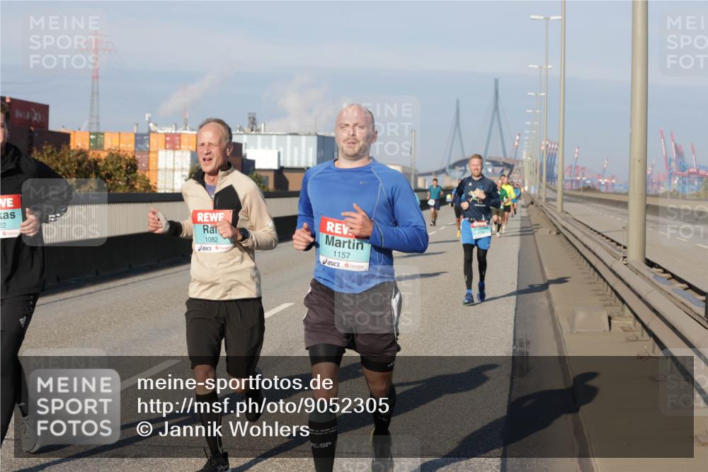 03.10.2025 - Köhlbrandbrückenlauf Jannik Wohlers http://msf.ph/oto/9052305 03.10.2025 09:46:44 Position 3 22, 1082, 1157 meine-sportfotos.de
