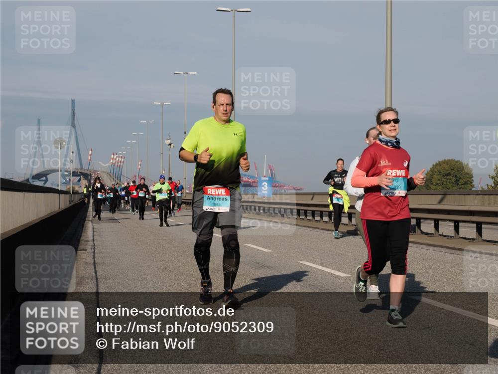 03.10.2025 - Köhlbrandbrückenlauf Fabian Wolf http://msf.ph/oto/9052309 03.10.2025 10:02:03 Position 3 1995, 3839 meine-sportfotos.de