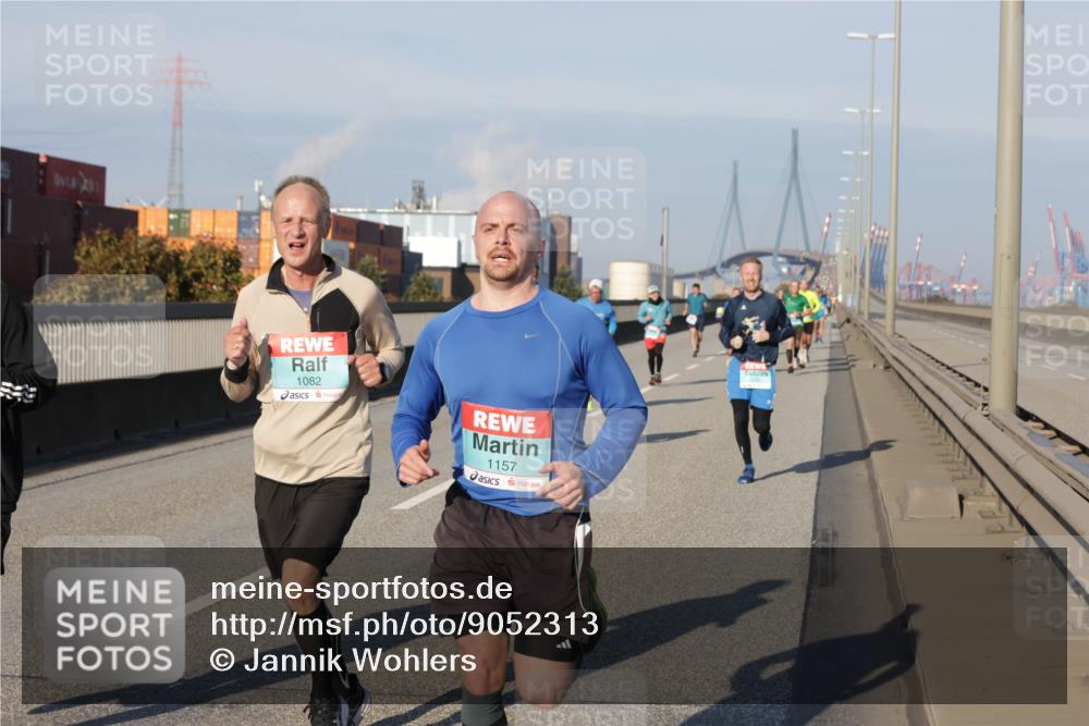 03.10.2025 - Köhlbrandbrückenlauf Jannik Wohlers http://msf.ph/oto/9052313 03.10.2025 09:46:44 Position 3 1082, 1157 meine-sportfotos.de