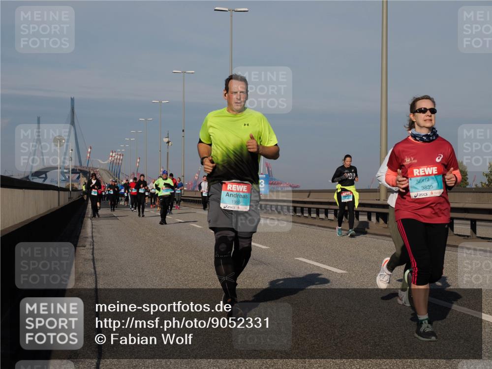 03.10.2025 - Köhlbrandbrückenlauf Fabian Wolf http://msf.ph/oto/9052331 03.10.2025 10:02:04 Position 3 1995, 3839 meine-sportfotos.de