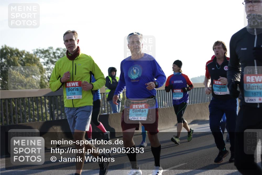03.10.2025 - Köhlbrandbrückenlauf Jannik Wohlers http://msf.ph/oto/9052353 03.10.2025 09:19:22 Position 3 1768, 3406, 2938, 3407, 1871 meine-sportfotos.de