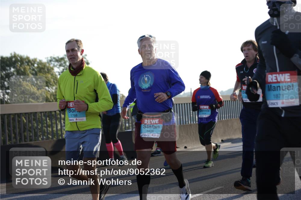 03.10.2025 - Köhlbrandbrückenlauf Jannik Wohlers http://msf.ph/oto/9052362 03.10.2025 09:19:22 Position 3 1768, 1871, 3406 meine-sportfotos.de
