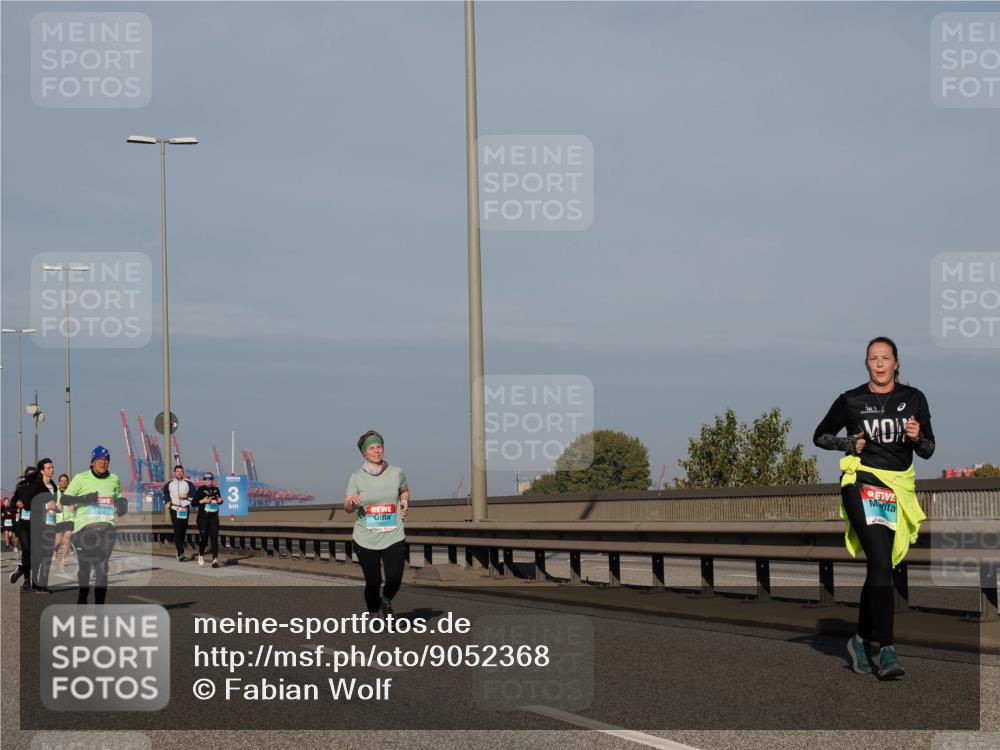 03.10.2025 - Köhlbrandbrückenlauf Fabian Wolf http://msf.ph/oto/9052368 03.10.2025 10:02:08 Position 3 3 meine-sportfotos.de