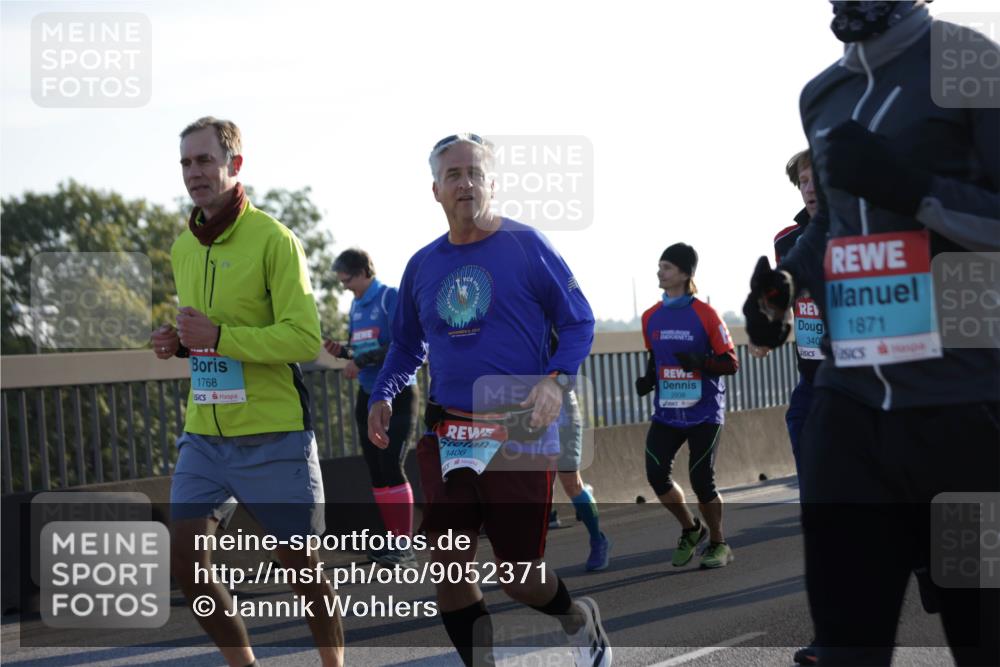 03.10.2025 - Köhlbrandbrückenlauf Jannik Wohlers http://msf.ph/oto/9052371 03.10.2025 09:19:23 Position 3 1768, 3406, 340, 1871, 2938 meine-sportfotos.de