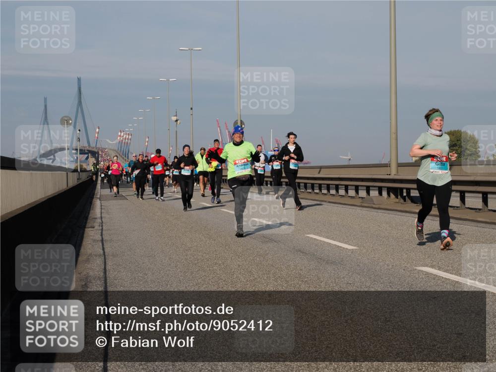 03.10.2025 - Köhlbrandbrückenlauf Fabian Wolf http://msf.ph/oto/9052412 03.10.2025 10:02:10 Position 3 1607 meine-sportfotos.de