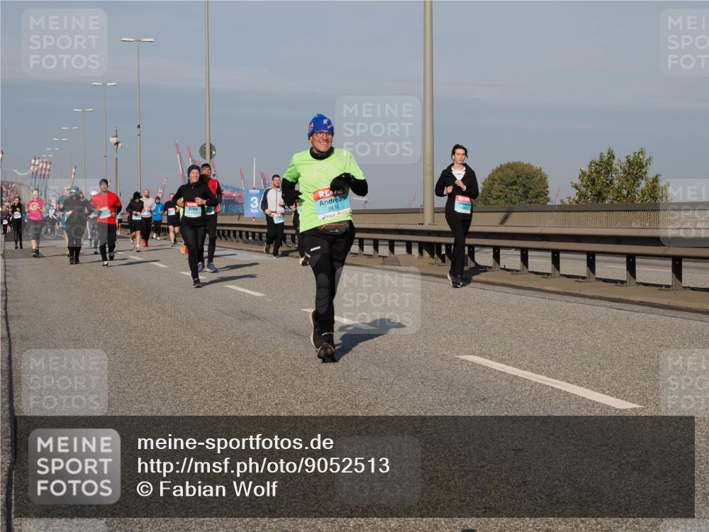 03.10.2025 - Köhlbrandbrückenlauf Fabian Wolf http://msf.ph/oto/9052513 03.10.2025 10:02:12 Position 3 2674 meine-sportfotos.de