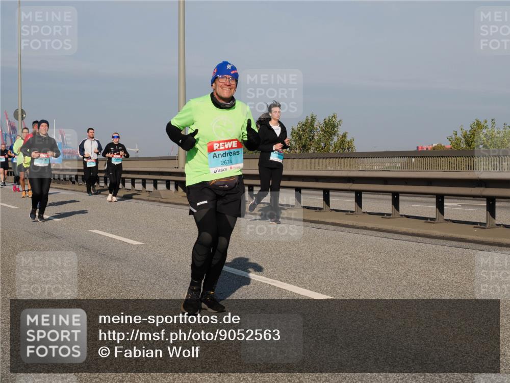 03.10.2025 - Köhlbrandbrückenlauf Fabian Wolf http://msf.ph/oto/9052563 03.10.2025 10:02:13 Position 3 2674 meine-sportfotos.de