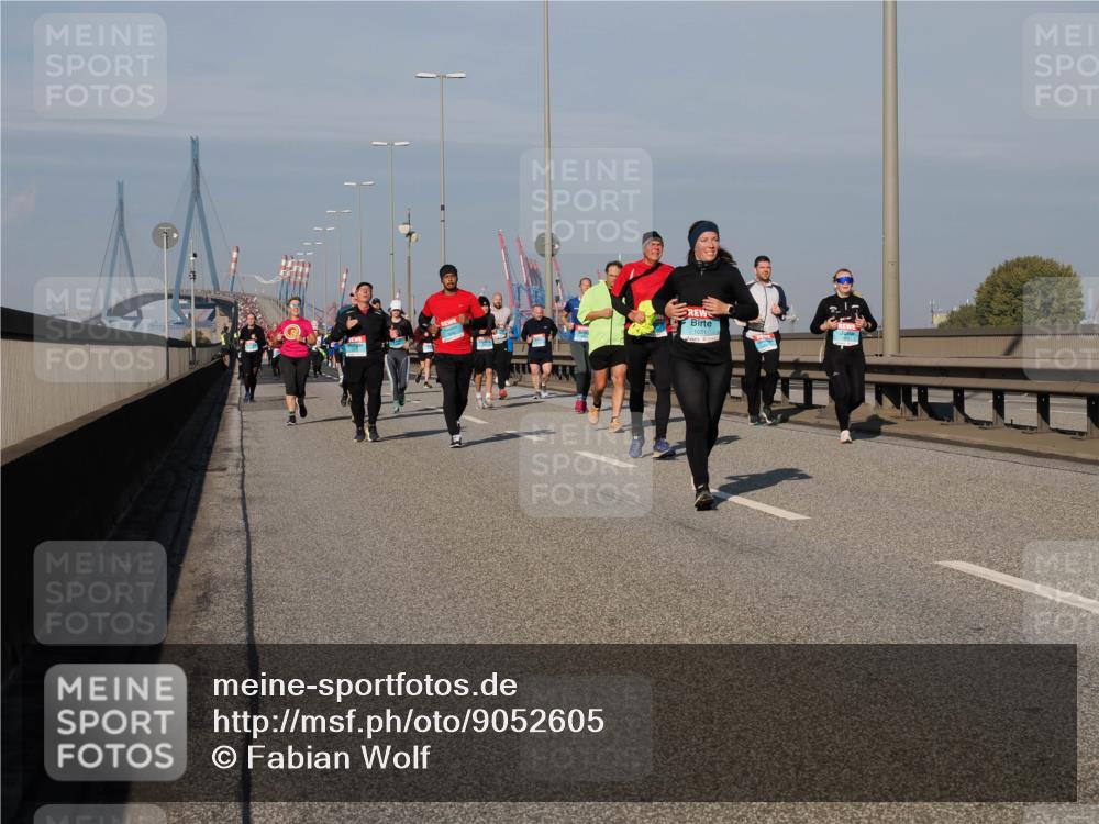 03.10.2025 - Köhlbrandbrückenlauf Fabian Wolf http://msf.ph/oto/9052605 03.10.2025 10:02:15 Position 3  meine-sportfotos.de