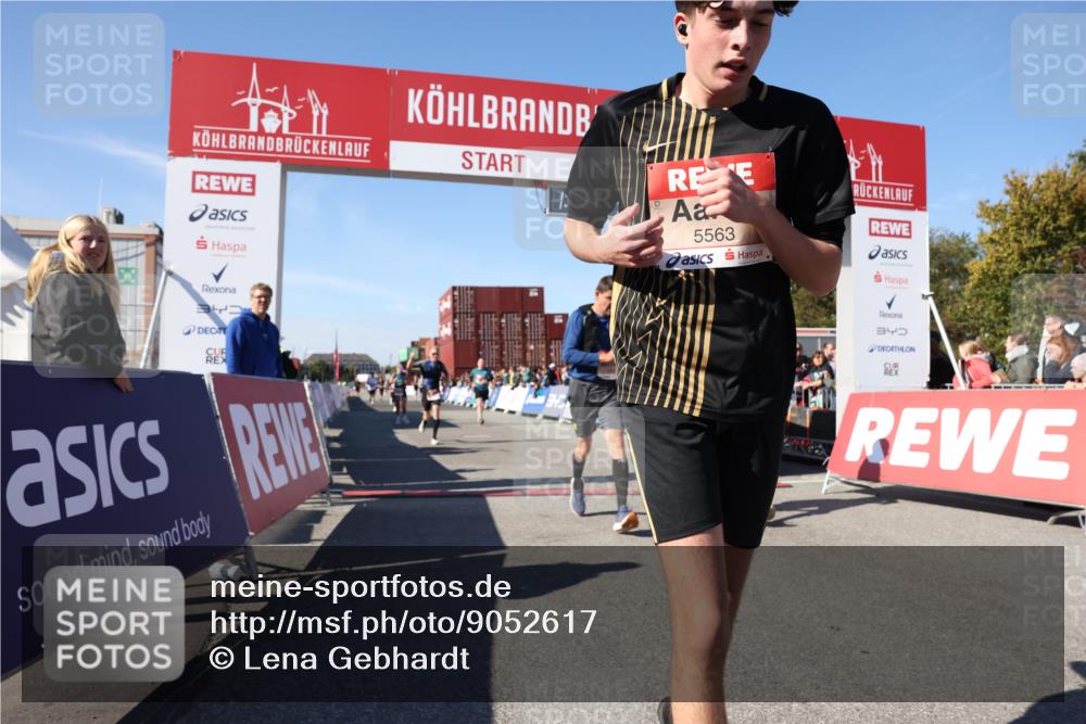 03.10.2025 - Köhlbrandbrückenlauf Lena Gebhardt http://msf.ph/oto/9052617 03.10.2025 13:06:29 Ziel 4015, 4122, 4124, 4151, 4396, 4550, 4658, 4659, 5563, 5641, 5970, 6193 meine-sportfotos.de