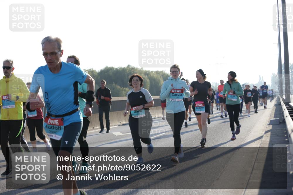 03.10.2025 - Köhlbrandbrückenlauf Jannik Wohlers http://msf.ph/oto/9052622 03.10.2025 09:19:31 Position 3 1701, 2902, 1796, 1745 meine-sportfotos.de