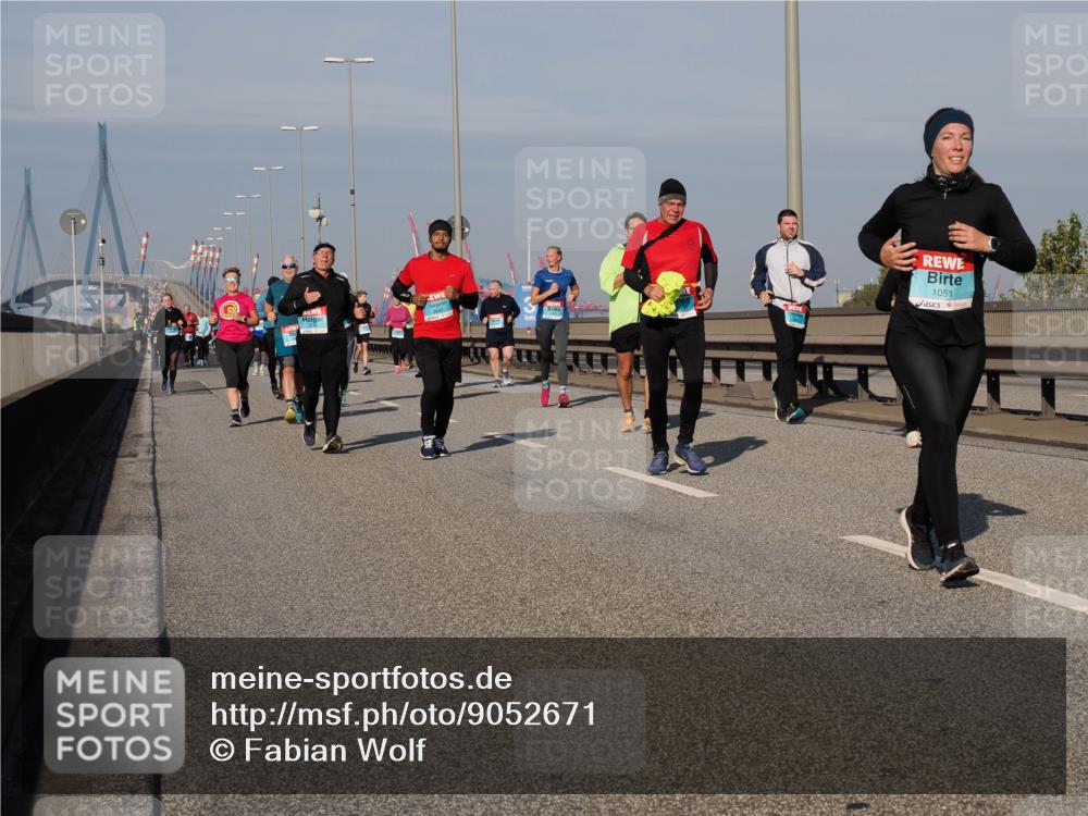 03.10.2025 - Köhlbrandbrückenlauf Fabian Wolf http://msf.ph/oto/9052671 03.10.2025 10:02:17 Position 3 1051 meine-sportfotos.de