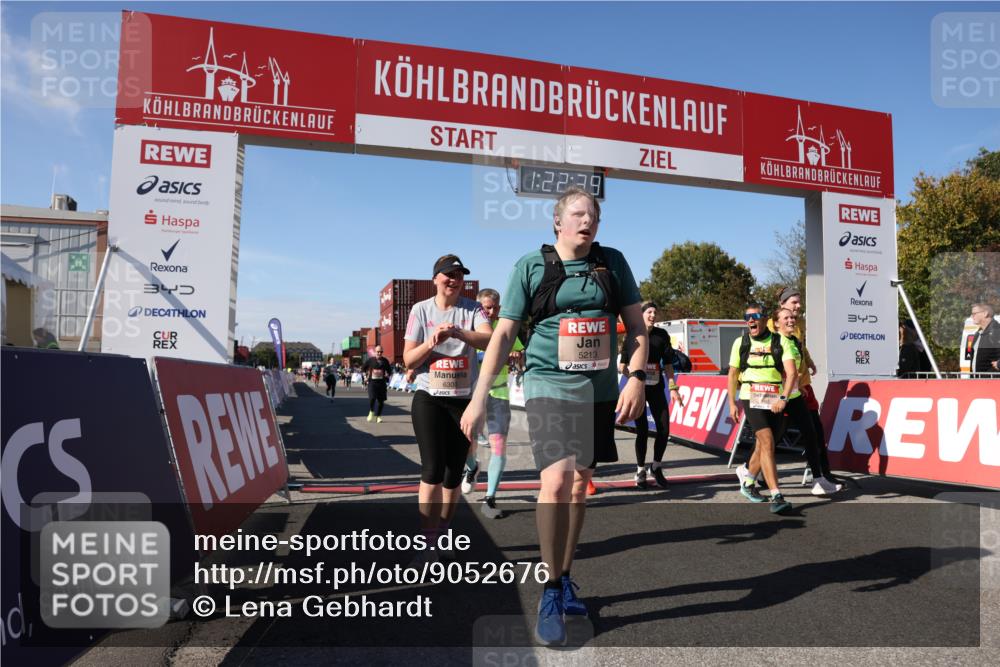 03.10.2025 - Köhlbrandbrückenlauf Lena Gebhardt http://msf.ph/oto/9052676 03.10.2025 13:22:39 Ziel 4481, 4482, 4508, 5122, 5125, 5167, 5213, 5214, 5675, 5839, 5928, 5933, 5982, 6107, 6261, 6300, 6413, 6733 meine-sportfotos.de