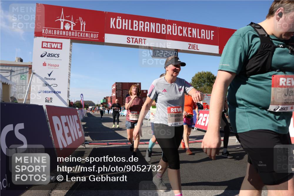 03.10.2025 - Köhlbrandbrückenlauf Lena Gebhardt http://msf.ph/oto/9052732 03.10.2025 13:22:40 Ziel 4481, 4482, 4508, 5122, 5125, 5167, 5213, 5214, 5675, 5839, 5928, 5933, 5982, 6107, 6261, 6300, 6413, 6733 meine-sportfotos.de