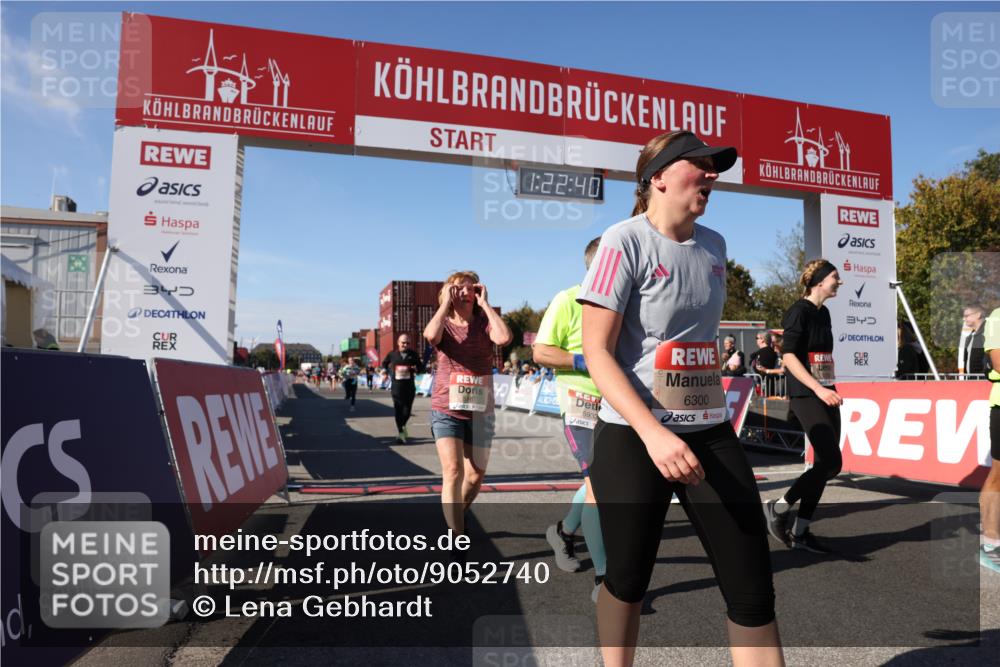 03.10.2025 - Köhlbrandbrückenlauf Lena Gebhardt http://msf.ph/oto/9052740 03.10.2025 13:22:41 Ziel 4481, 4482, 4508, 5122, 5125, 5167, 5213, 5214, 5675, 5839, 5928, 5933, 5982, 6107, 6261, 6300, 6413, 6733 meine-sportfotos.de