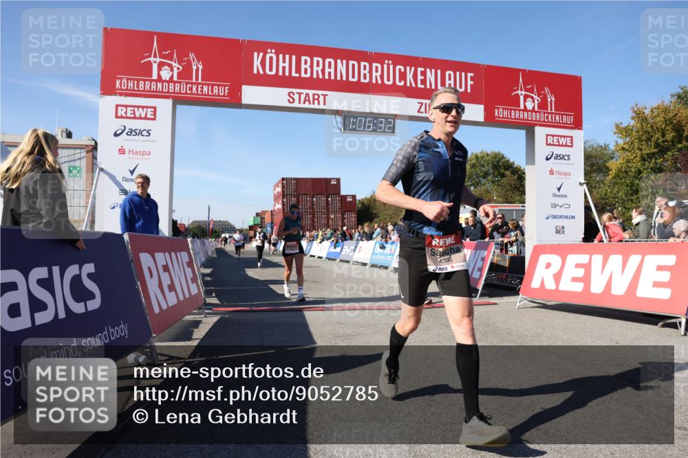 03.10.2025 - Köhlbrandbrückenlauf Lena Gebhardt http://msf.ph/oto/9052785 03.10.2025 13:06:33 Ziel 4015, 4026, 4122, 4124, 4151, 4312, 4396, 4405, 4550, 4658, 4659, 5563, 5641, 5970, 6193, 6256 meine-sportfotos.de